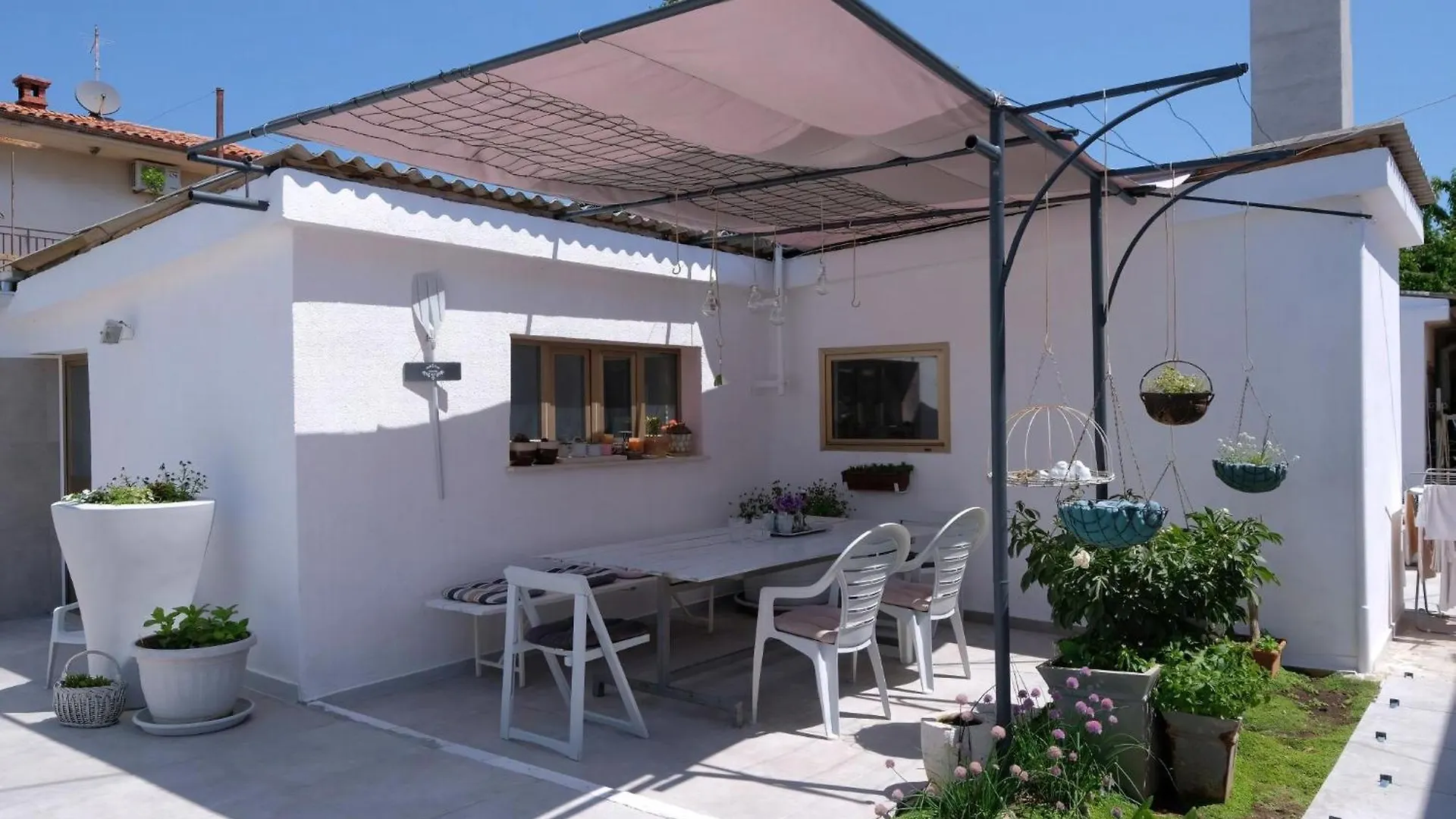 Renoviertes Ferienhaus In Pula Mit Privatem Pool 0*,