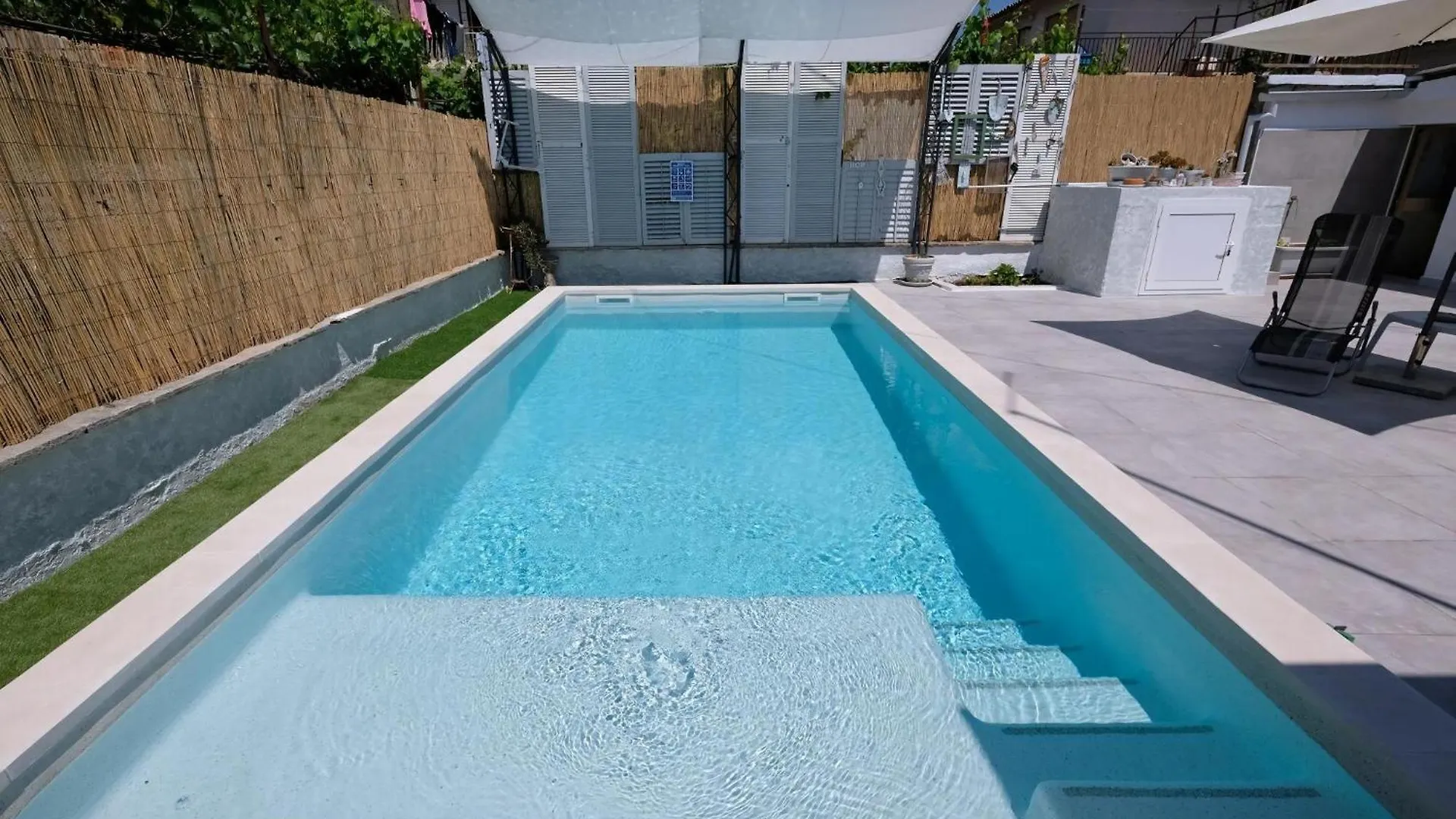 Renoviertes Ferienhaus In Pula Mit Privatem Pool
