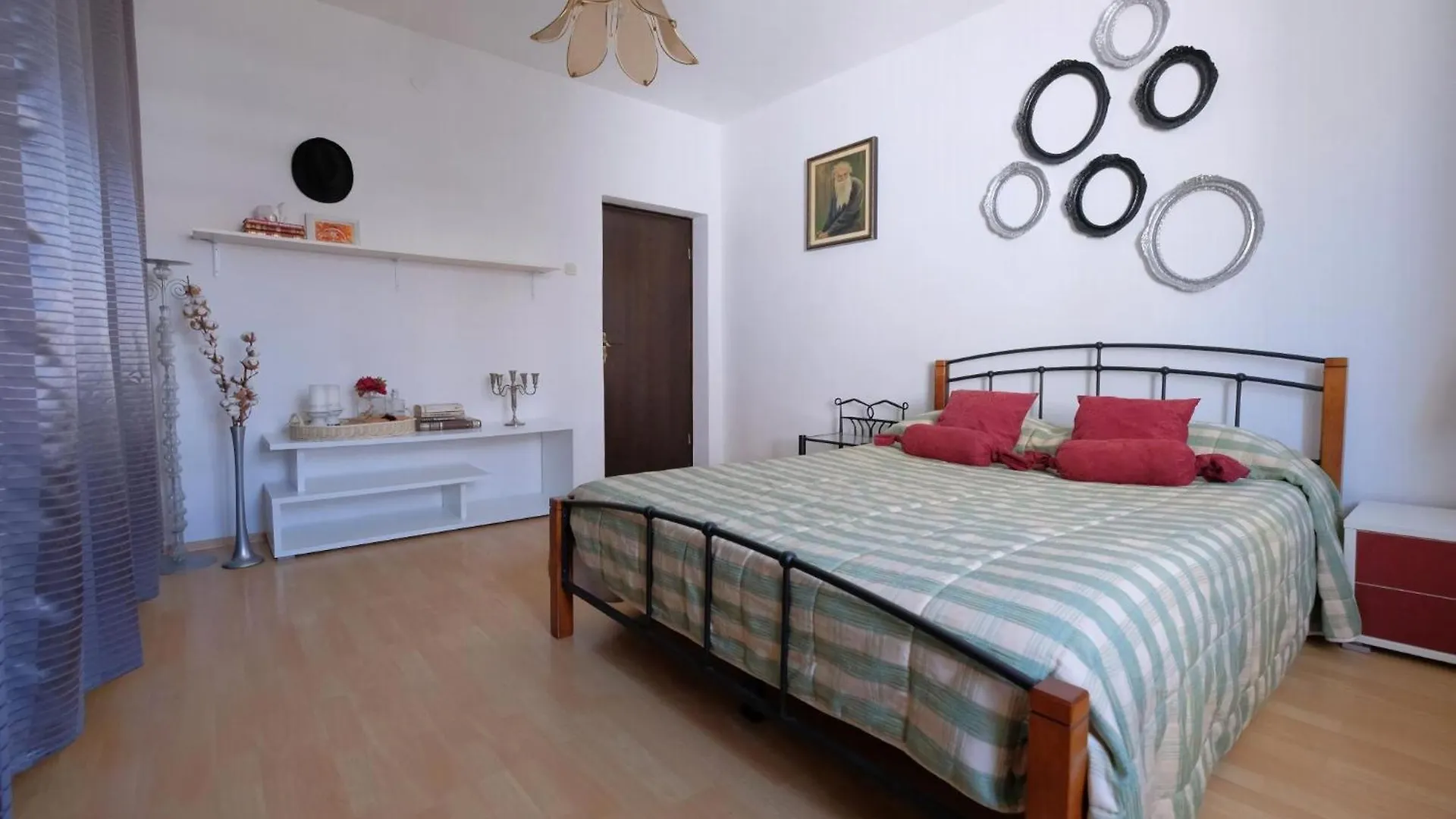 Renoviertes Ferienhaus In Pula Mit Privatem Pool